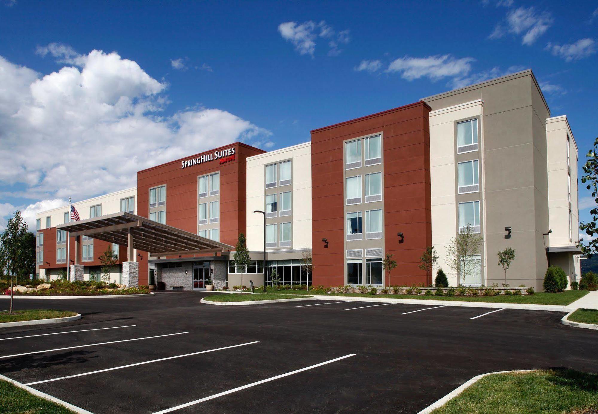 Springhill Suites By Marriott Pittsburgh Latrobe Exterior foto